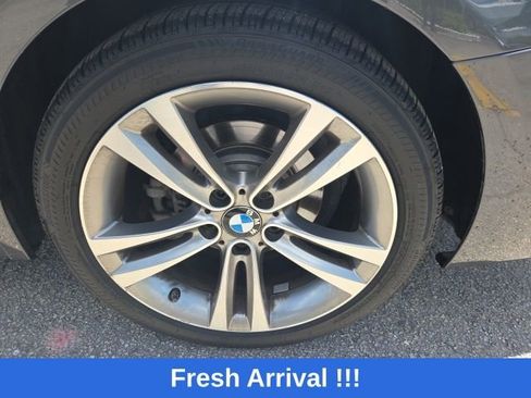Used 2018 BMW 330i Sedan w/ Convenience Package RWD image 11