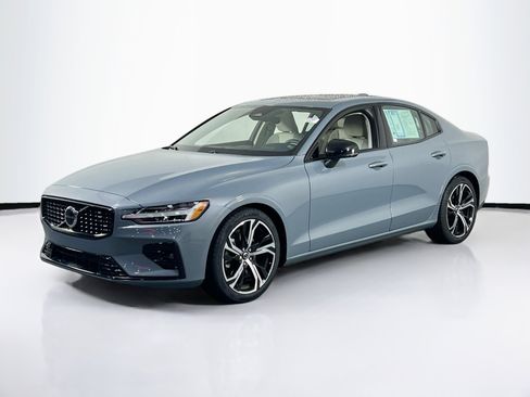 Used 2023 Volvo S60 B5 Core w/ Protection Package Premier image 1