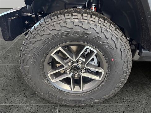 New 2026 Jeep Gladiator Mojave image 24