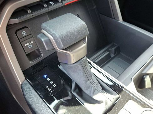 New 2026 Toyota Tundra SR5 AWD/4WD image 15