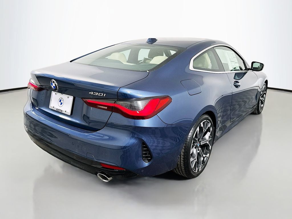 Used 2026 BMW 430i Coupe w/ Premium Package RWD image 5