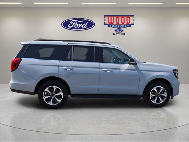 New 2027 Ford Expedition Active AWD/4WD image 2