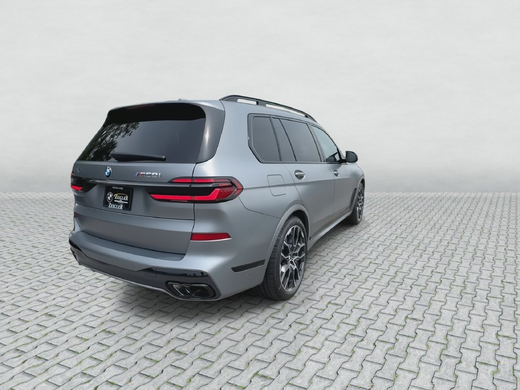 Used 2027 BMW X7 M60i AWD/4WD image 8