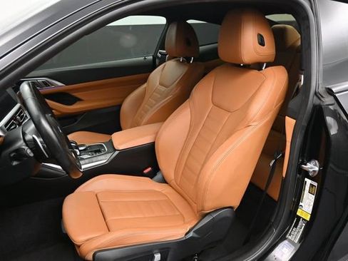 Used 2021 BMW 430i Coupe w/ M Sport Package RWD image 5