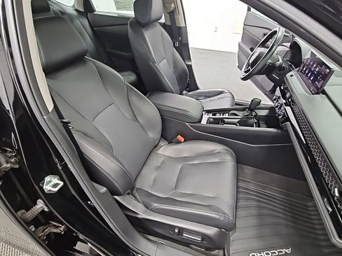 Used 2023 Honda Accord EX-L image 39