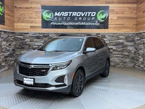 Used 2023 Chevrolet Equinox RS w/ RS Leather Package AWD/4WD image 4