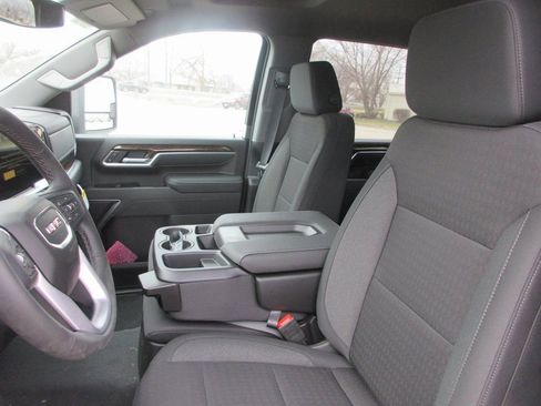 New 2026 GMC Sierra 2500 SLE w/ SLE Value Package; image 13
