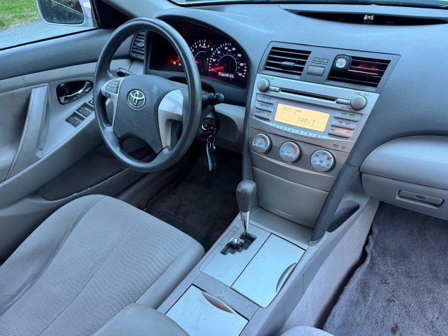 Used 2011 Toyota Camry LE w/ LE Extra-Value Pkg FWD image 19