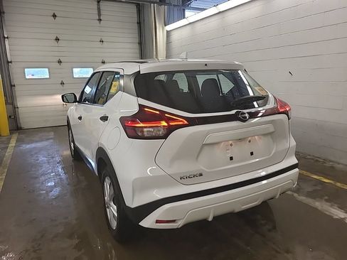 Used 2024 Nissan Kicks S FWD image 4