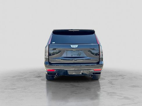 Used 2023 Cadillac Escalade Sport Platinum w/ LPO, ONYX Package AWD/4WD image 7