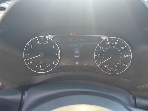 Used 2025 Nissan Altima 2.5 SV FWD image 15