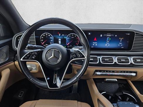 Used 2024 Mercedes-Benz GLS 450 4MATIC image 14