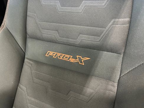 Used 2022 Nissan Frontier Pro-X RWD image 13