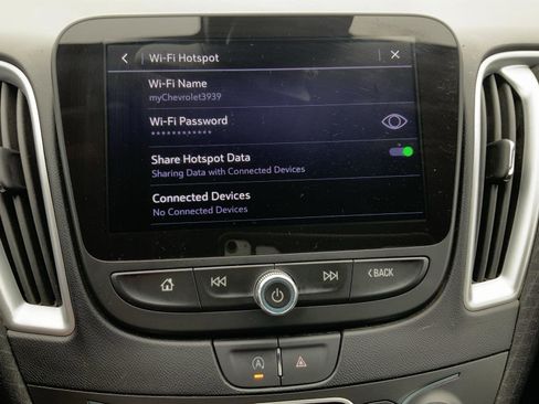 Used 2024 Chevrolet Malibu LT FWD image 37