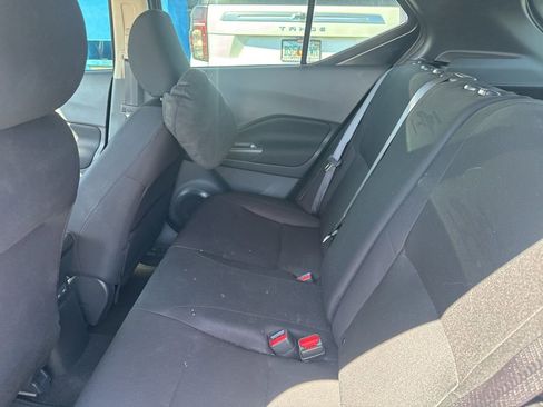 Used 2024 Nissan Kicks S image 13