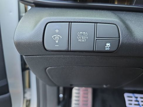 New 2025 Hyundai Elantra SEL image 26