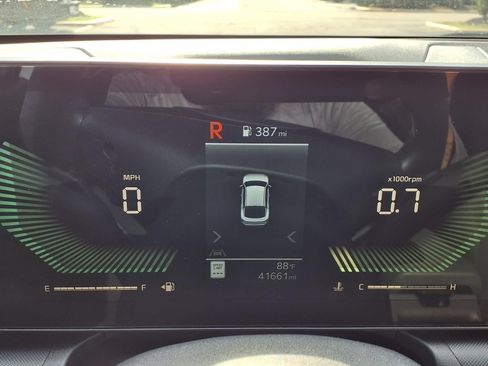 Used 2025 Kia K4 FWD image 11