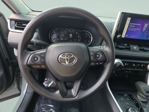 Used 2023 Toyota RAV4 XLE image 15