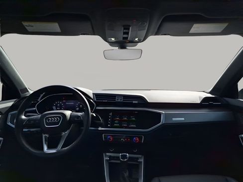 Used 2021 Audi Q3 2.0T Premium Plus w/ Premium Plus Package image 23