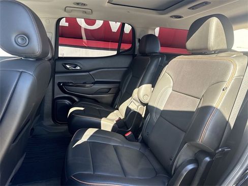 Used 2023 GMC Acadia AT4 w/ Technology Package image 23