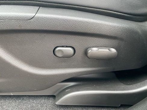 Used 2022 Buick Encore Preferred w/ Safety Package image 15