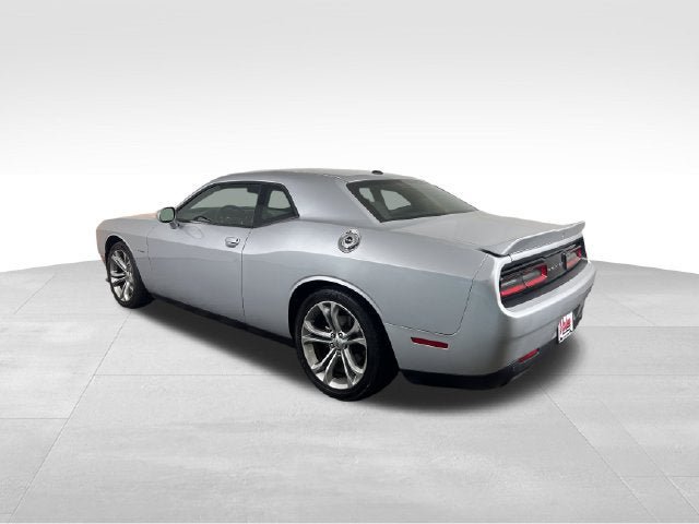 Used 2022 Dodge Challenger R/T RWD image 3
