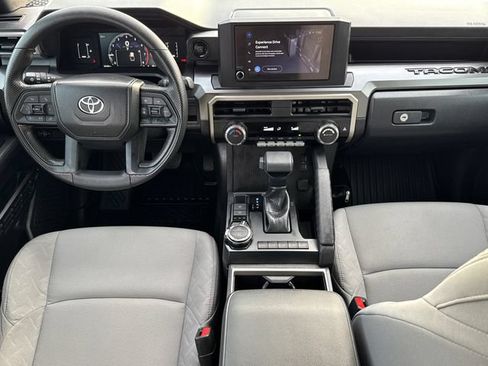 Used 2024 Toyota Tacoma SR5 AWD/4WD image 11