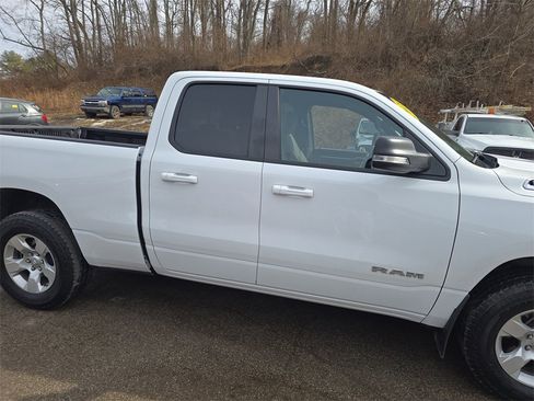 Used 2021 RAM 1500 Big Horn image 3