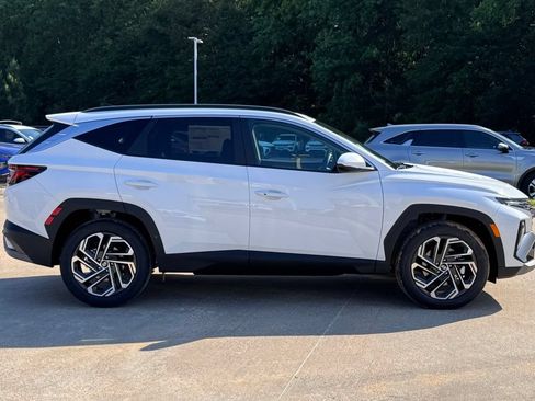 New 2026 Hyundai Tucson SEL Plus FWD image 10