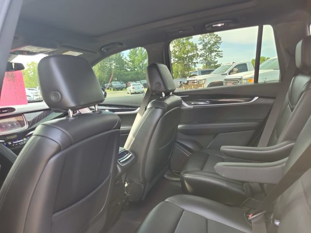 Used 2025 Cadillac XT6 Premium Luxury AWD/4WD image 35