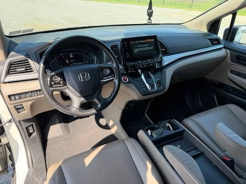 Used 2019 Honda Odyssey EX-L image 14