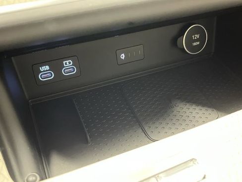 Used 2025 Genesis GV80 3.5T Prestige image 26