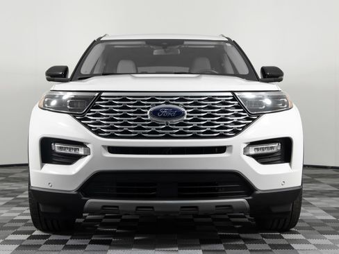 Used 2021 Ford Explorer Platinum w/ Equipment Group 601A image 12