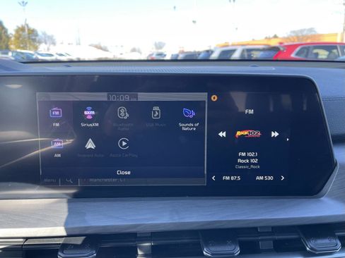 Used 2023 Kia Telluride EX X-Line image 9