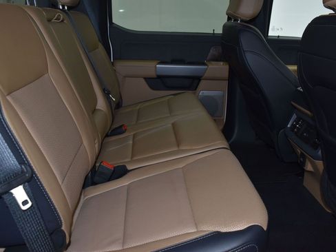 Used 2025 Ford F250 Lariat w/ Lariat Ultimate Package image 21