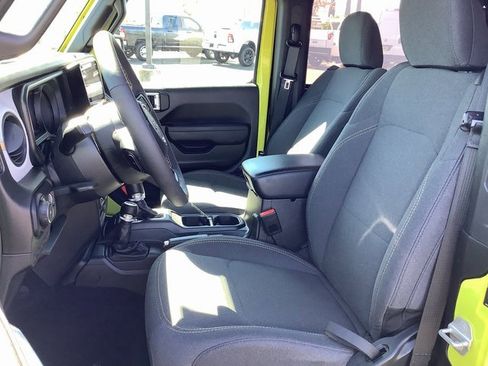 Used 2024 Jeep Wrangler Sport S image 7