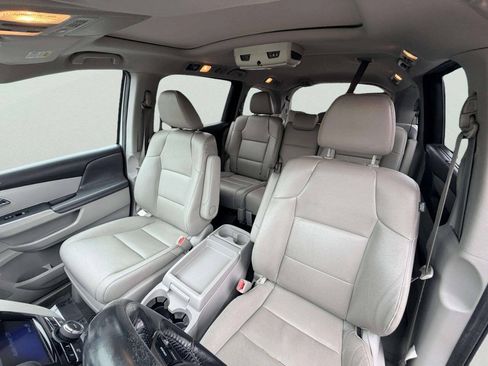 Used 2015 Honda Odyssey EX-L image 18