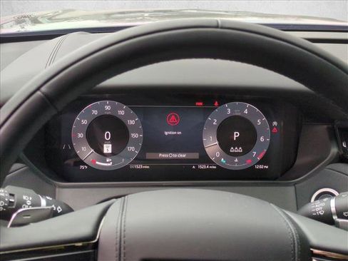 Used 2026 Land Rover Range Rover Velar Dynamic SE image 11