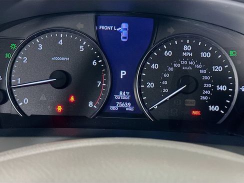 Used 2013 Lexus LS 460 w/ Comfort Pkg RWD image 12