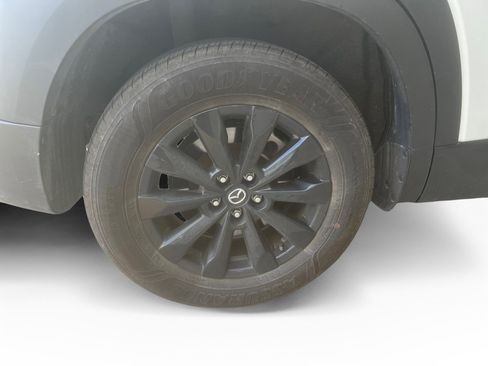 Used 2024 MAZDA CX-50 AWD 2.5 S w/ Preferred Package image 16