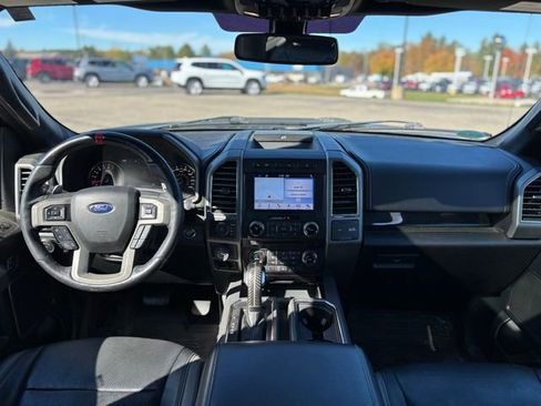 Used 2018 Ford F150 Raptor w/ Equipment Group 802A Luxury image 17