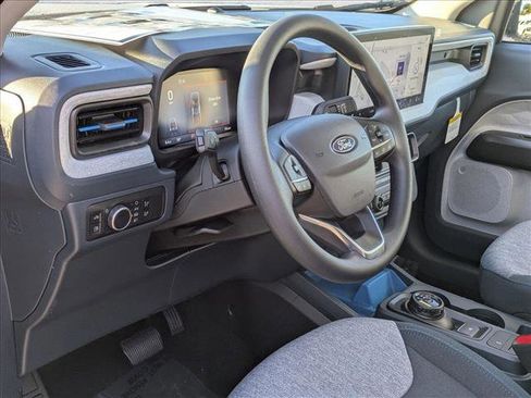 New 2025 Ford Maverick XLT image 3