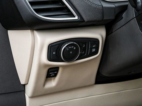 Used 2019 Lincoln Nautilus Reserve image 29