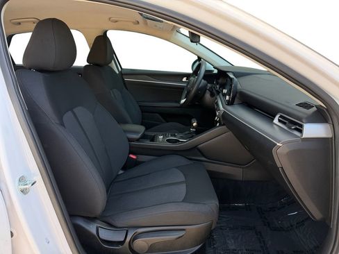 Used 2022 Kia K5 LXS FWD image 18