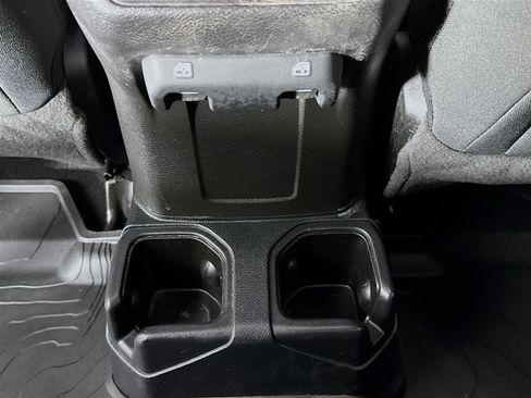 Used 2021 Jeep Gladiator Willys image 25