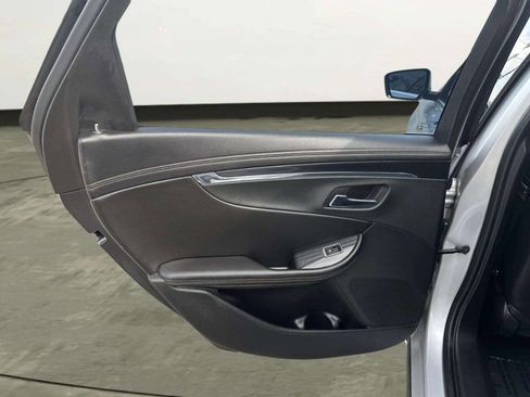 Used 2018 Chevrolet Impala Premier image 9