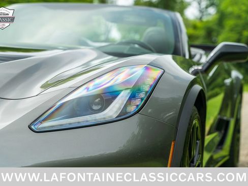 Used 2015 Chevrolet Corvette Z06 w/ 2LZ Preferred Equipment Group RWD image 30
