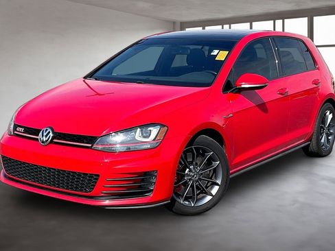 Used 2017 Volkswagen GTI Sport image 3