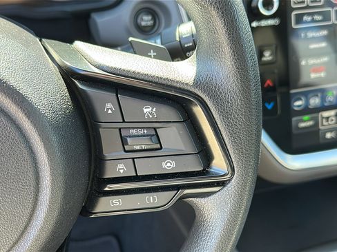 Used 2024 Subaru Crosstrek 2.0i Premium image 15