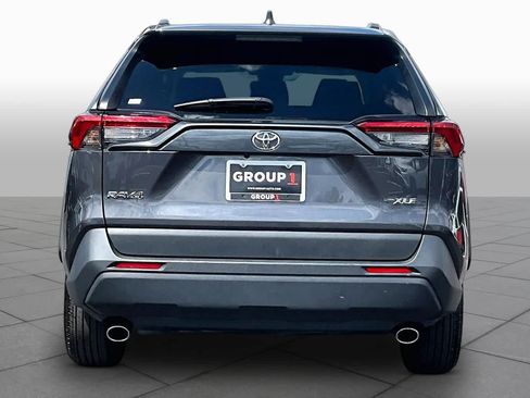 Used 2024 Toyota RAV4 XLE FWD image 5